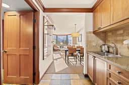 Alpine King Retreat - No Resort Fees in July