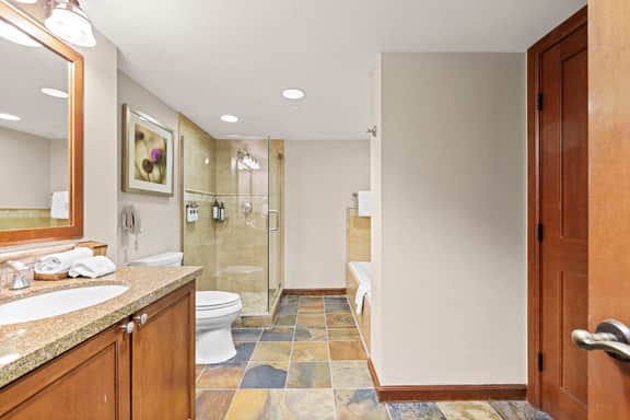 Everline Resort -Valley View Suite