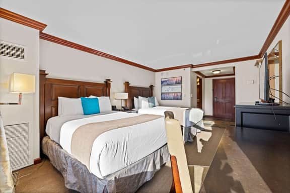 Double Queen Valley View-Zero Resort Fees in July