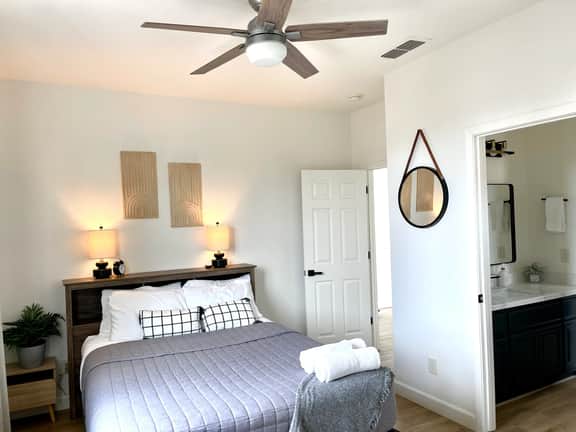 Huge Home near Old Folsom, Pet & Family Friendly